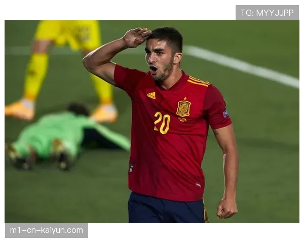 莱万费兰托雷斯上场时间剂量调整 巴萨锋线双保险互补显威力